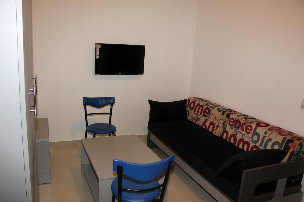 Hotel Le Caravelle Beirut à Mansourieh Extérieur photo